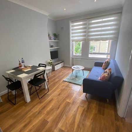 Stunning 2 Bed Flat In Ladbroke Grove Apartment London Bagian luar foto