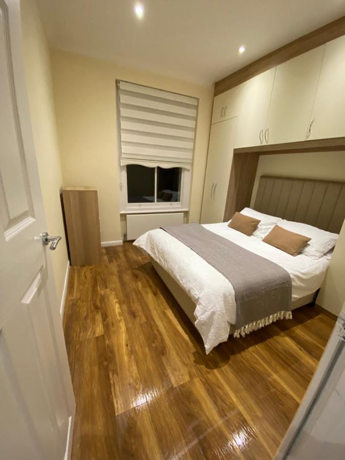 Stunning 2 Bed Flat In Ladbroke Grove Apartment London Bagian luar foto